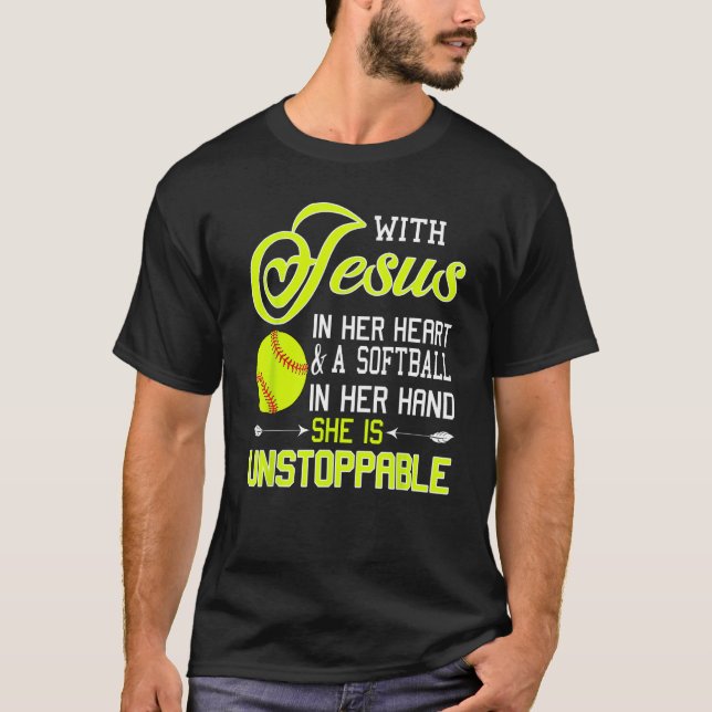 Camiseta Com Jesus Em Seu Coração E Softball Em Uns Mãos (Frente)