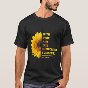 Camiseta Com Medo Pela Nossa Democracia, Eu Discordo As Mul