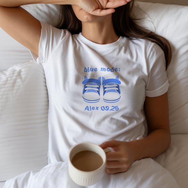 Camiseta com nome e data do anúncio das botinhas d (Criador carregado)
