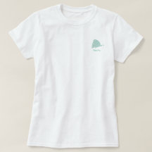 Camiseta com Pequena Borboleta Verde Minimalista