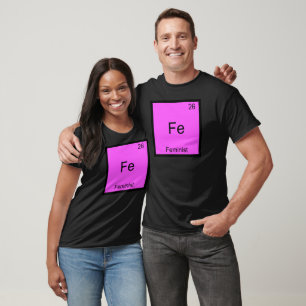 Camiseta com Símbolo do Elemento Químico Feminista