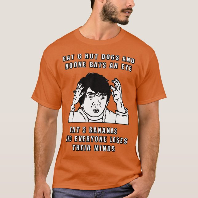 Camiseta Coma 6 cachorros quentes 3 bananas meme vegetarian (Frente)