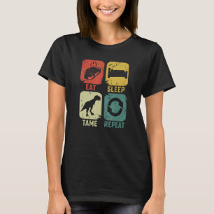 Camiseta Coma Dorme Domar Repita Dinossauro jogador geek  j