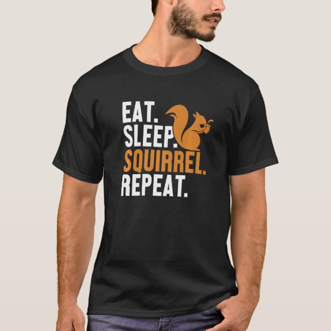 Camiseta Coma Esquilo do Sono Repetir Fox Cinzas Orientais  (Frente)