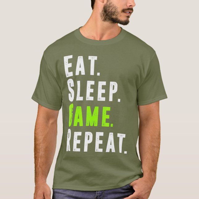 Camiseta Coma o jogo de dormir Repita o jogo do computador  (Frente)