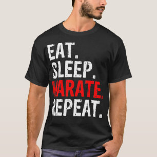 Camiseta Coma o Karate Repetir Presente