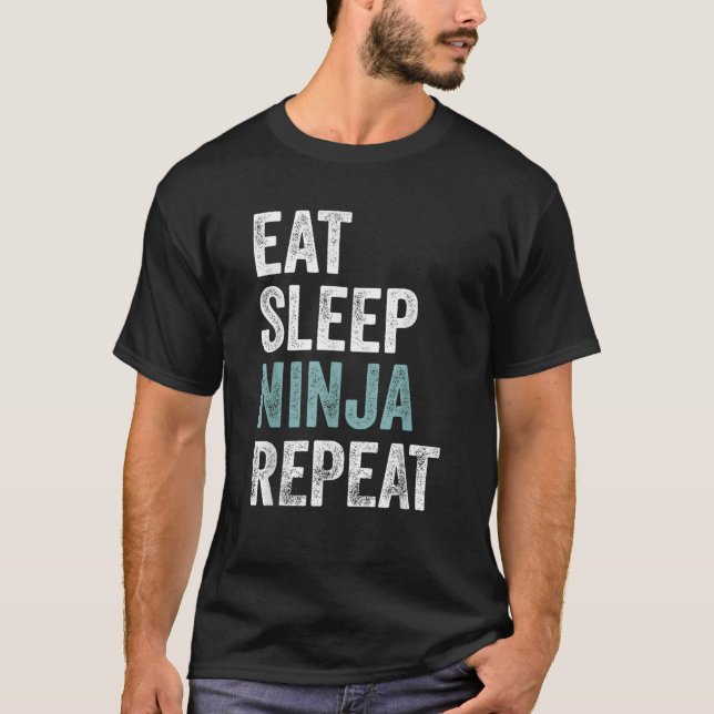 Camiseta Coma o sono Ninja Repete o Karate Ninja T (Frente)