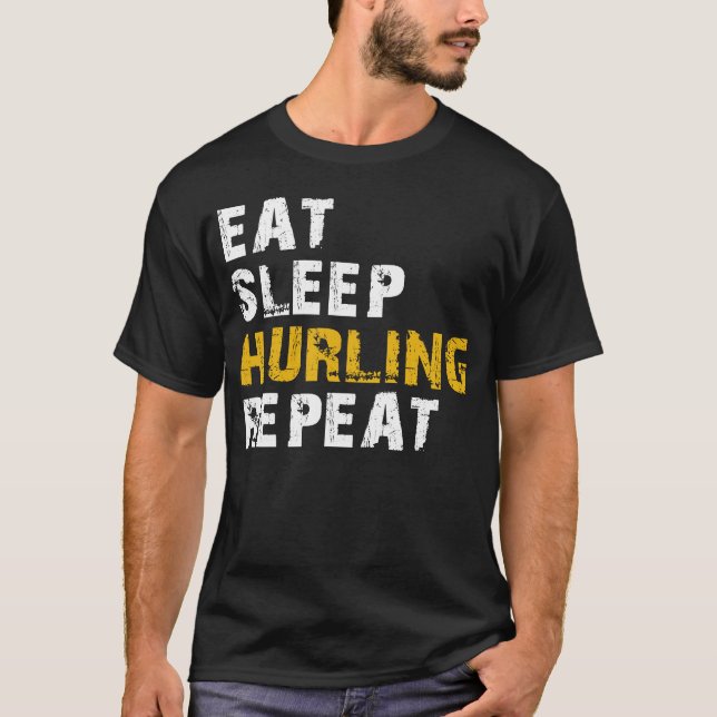 CAMISETA COMA REPETIÇÃO DE MACHUCAR DE SONO (Frente)