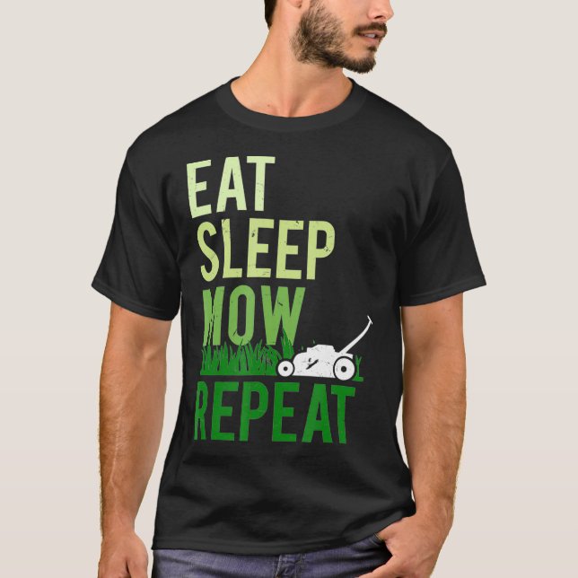 Camiseta Coma Sono Mow Repete Agitação Engraçada (Frente)