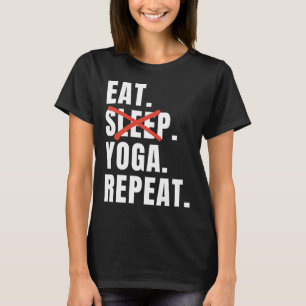 Camiseta Coma Yoga Repete Yoga Dizendo
