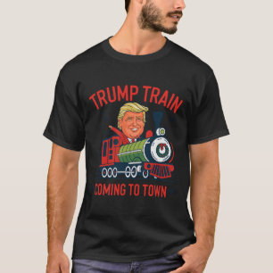 Camiseta Comboio De Bomba Chegando À Cidade Engraçada Papai