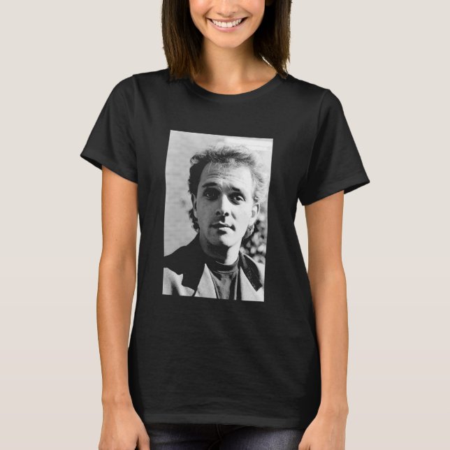 Camiseta Comédia Rik Mayall Fred Morto O Jovem  (Frente)