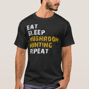 Camiseta comer cogumelo caçando