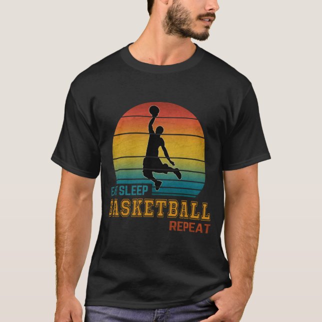Camiseta Comer Dormir Basquetebol Repetir  (Frente)