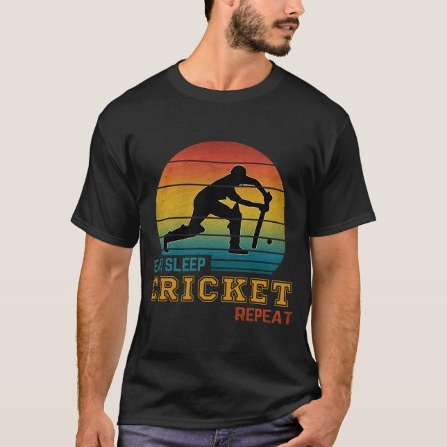 Camiseta Comer Dormir Críquete Repetir  (Frente)