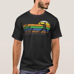 Camiseta Comer Dormir Karate Repetir