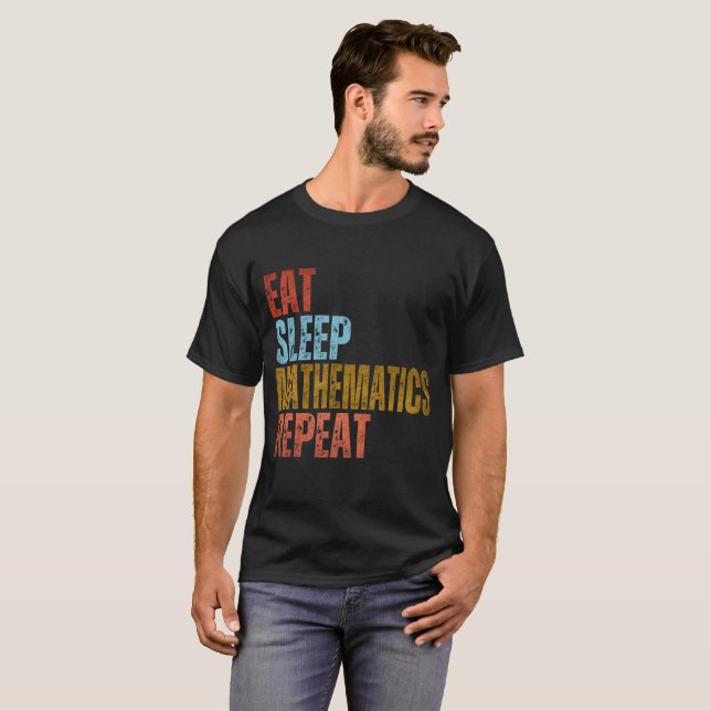 CAMISETA COMER DORMIR MATEMÁTICA REPETIR (Frente Completa)