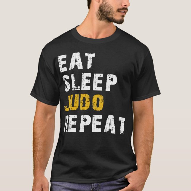 Camiseta comer sono judô repetir (Frente)