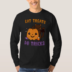 Camiseta Comer Tratamentos Fazer Truques Halloween Assustar
