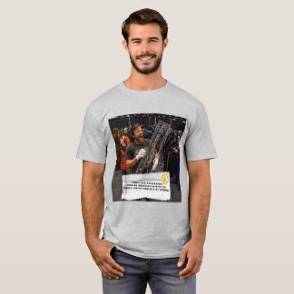 Camiseta Comic Con Piadas de Embrulho de Chiclete