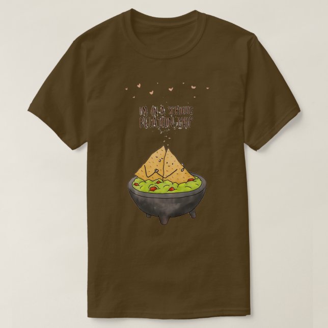 Camiseta Comida Engraçada Ama Im em um RelationChip Sério (Frente do Design)