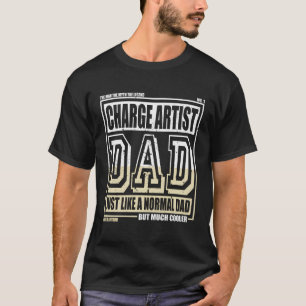 Camiseta Como um Pai Normal, Padre Carga Artista