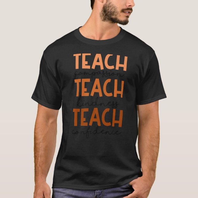 Camiseta Compaixão do Ensino Bondade Confiança no Negro Afr (Frente)