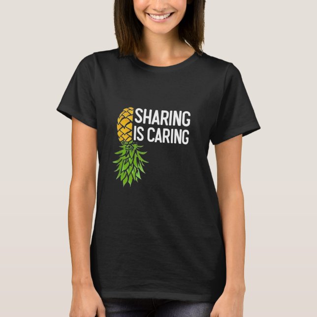 Camiseta Compartilhamento é Carinho de Nadadores Engraçados (Frente)