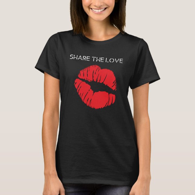 Camiseta Compartilhe os Lábios vermelhos do Beijo de Amor c (Frente)