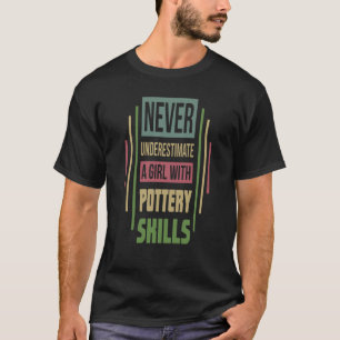 Camiseta Competências De Potência Nunca Subestima Uma Menin