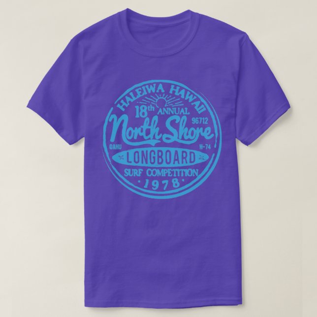 Camiseta Competição de Surf a bordo (Frente do Design)
