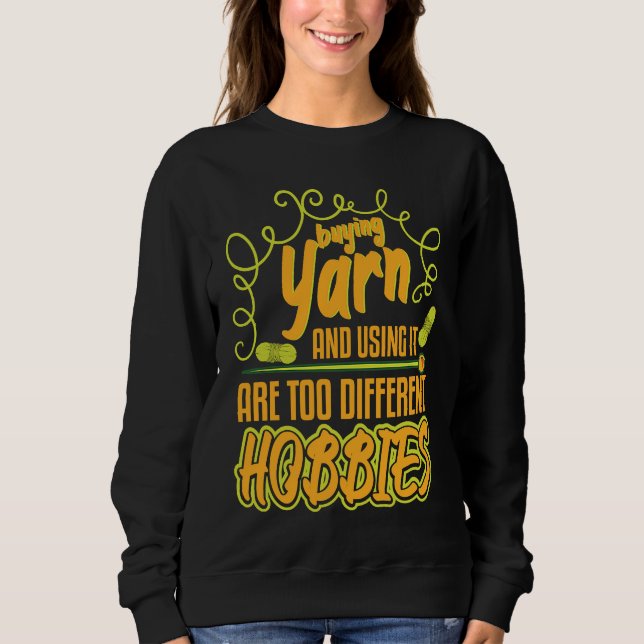 Camiseta Comprando Fio e Usando-o Diferentes Passatempos de (Frente)