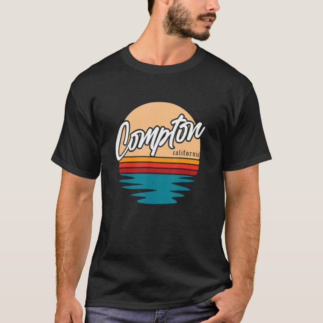 Camiseta Compton California Gangsta Rap California Retro B (Frente)
