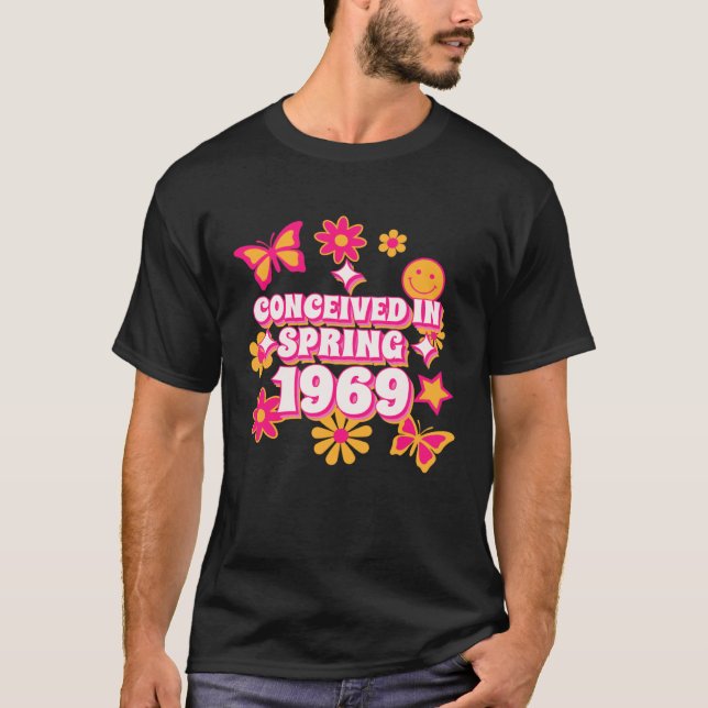 Camiseta Conceived in Spring 1969 1970 Born Edition (Frente)