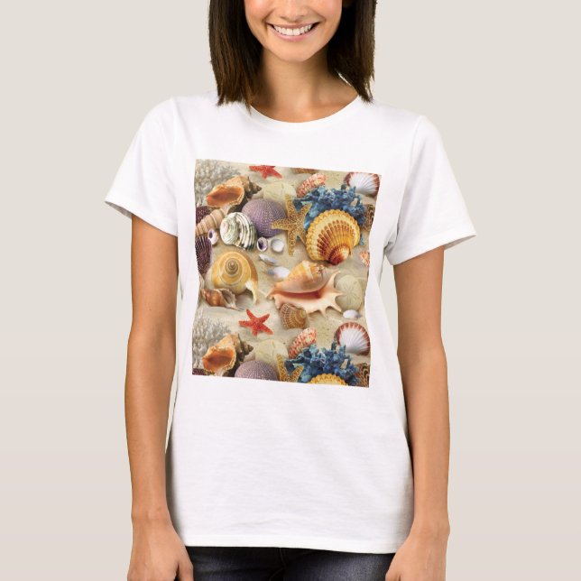 Camiseta Conchas marítimas na praia (Frente)