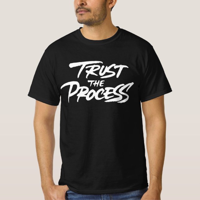 Camiseta Confiar no processo (Frente)
