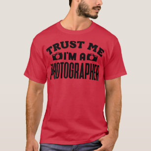 Camiseta Confie em mim como um fotógrafo 1
