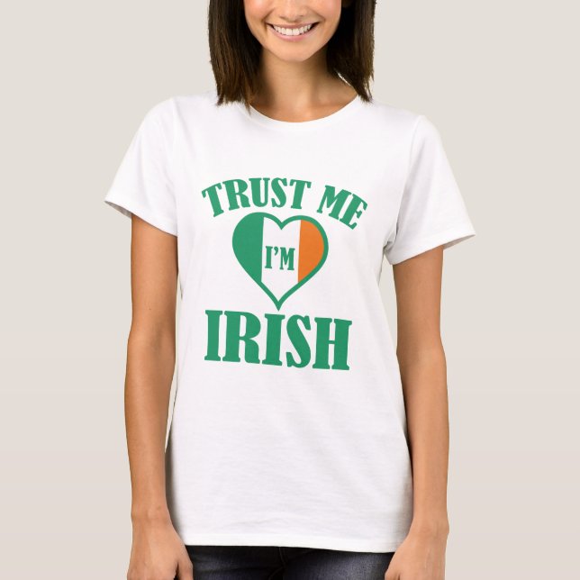 Camiseta Confie em mim, sou irlandês (Frente)
