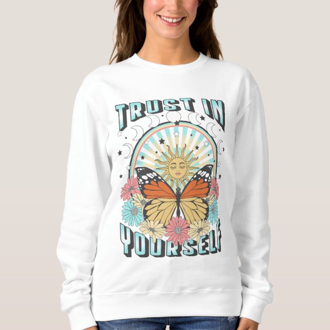 Camiseta Confie em si mesmo | Sol Celestial e Borboleta (Frente)