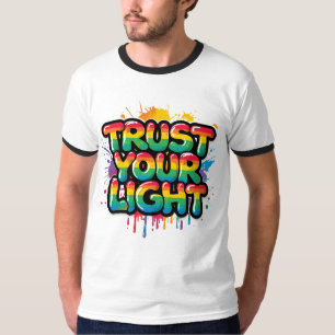 Camiseta Confie no Seu Brilho Citação Orgulho Arco-Íris