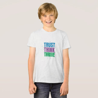 Camiseta Confie Pense Prospere – Design de Citação Motivaci