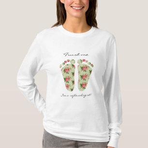 Camiseta confie que eu mim é os pés etc. de um chiropidis
