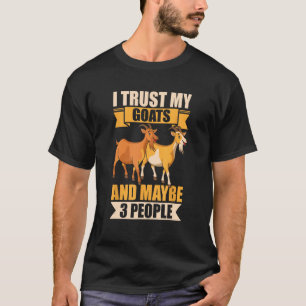 Camiseta Confio em meus cabras e talvez em três Pessoas