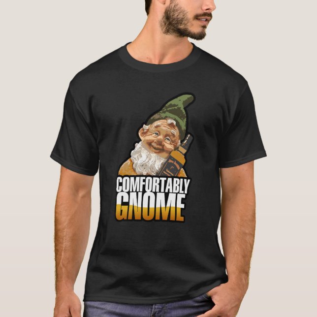 Camiseta Confortavelmente gnomo (Frente)