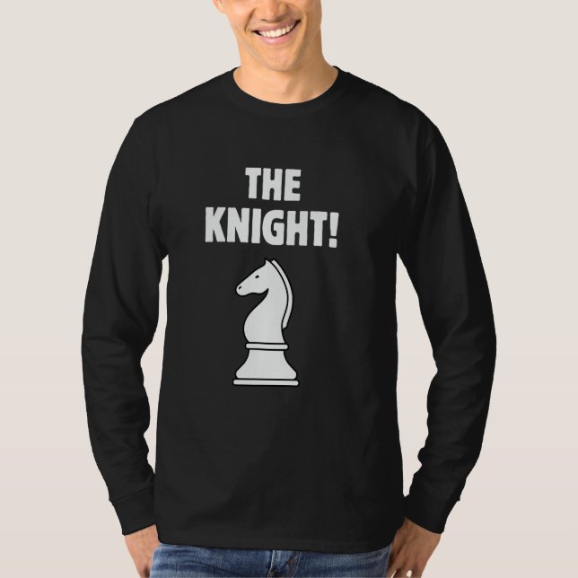 Camiseta Conjunto de Tabuleiro de Xadrez e Peça de Xadrez C (Frente)