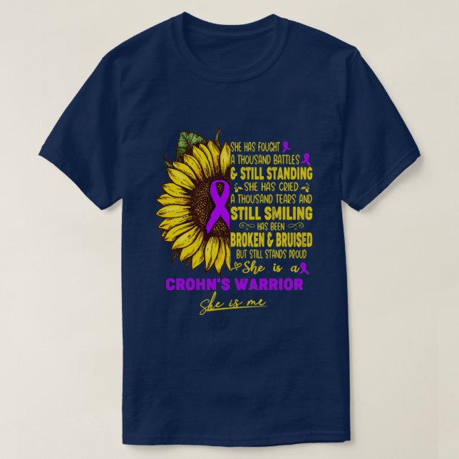 Camiseta Consciência Crohns Ela é uma guerreira Crohns Ela  (Frente do Design)