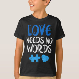 Camiseta Conscientização Autismo Amor Não Precisa