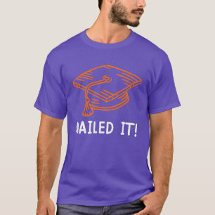 Camiseta Consegui Diploma escolar Bacharelado Mestrado 