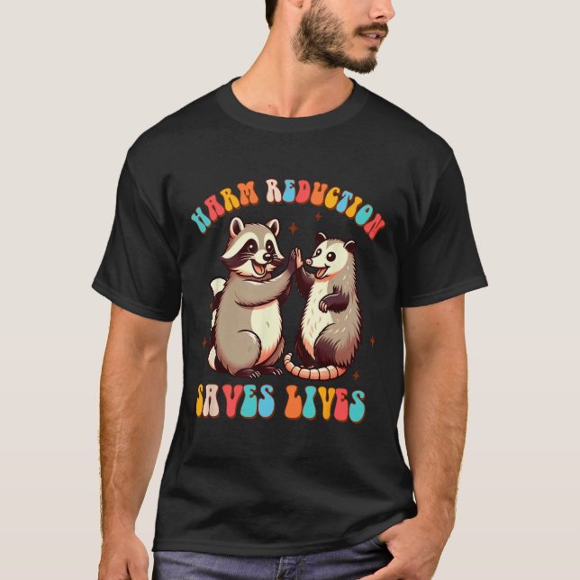 Camiseta Conselheiro de Vício Racoon Opossum Redução de Dan (Frente)