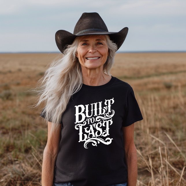 Camiseta Construído para Último (Criador carregado)